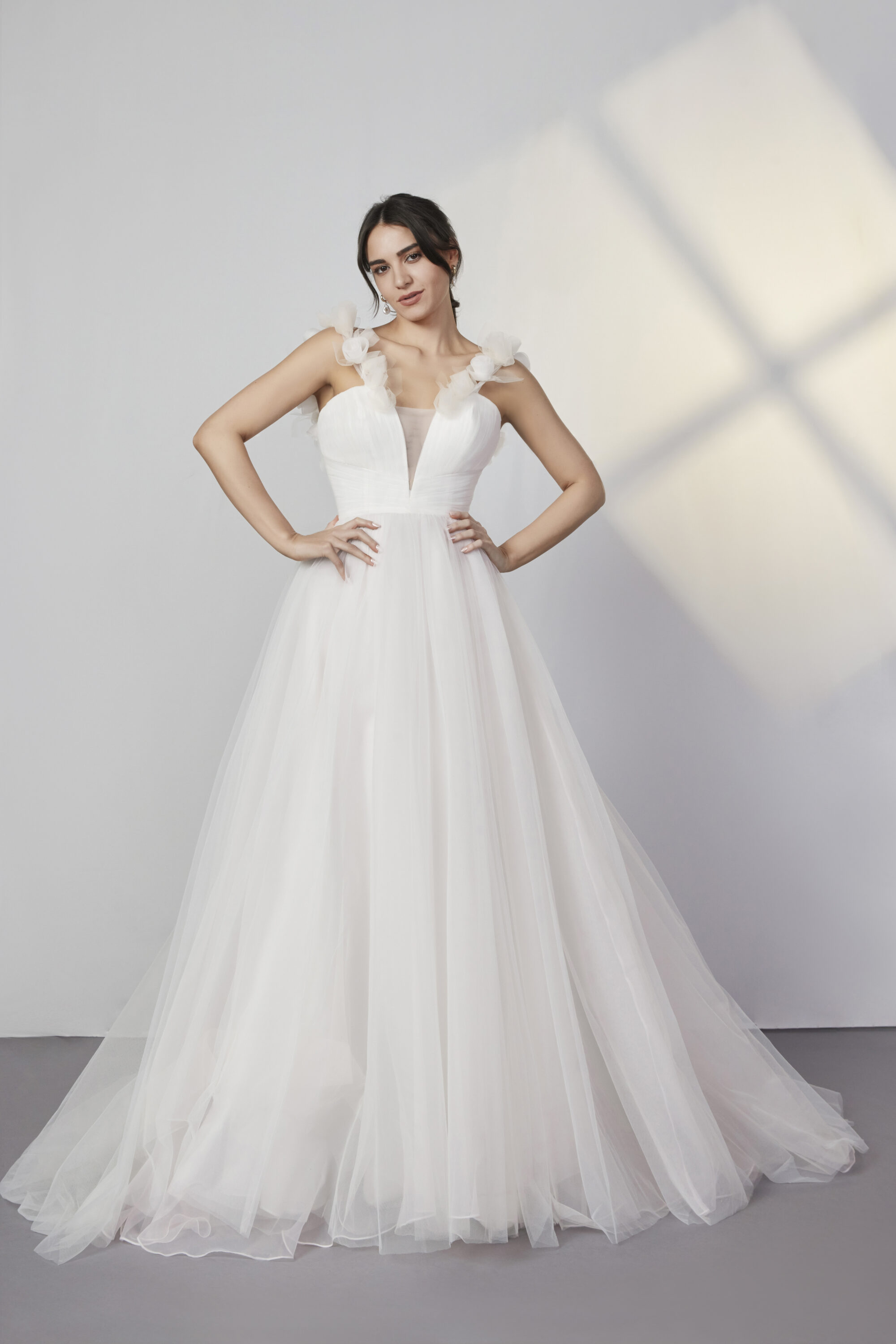 MM232-A Line Tulle Wedding Dress