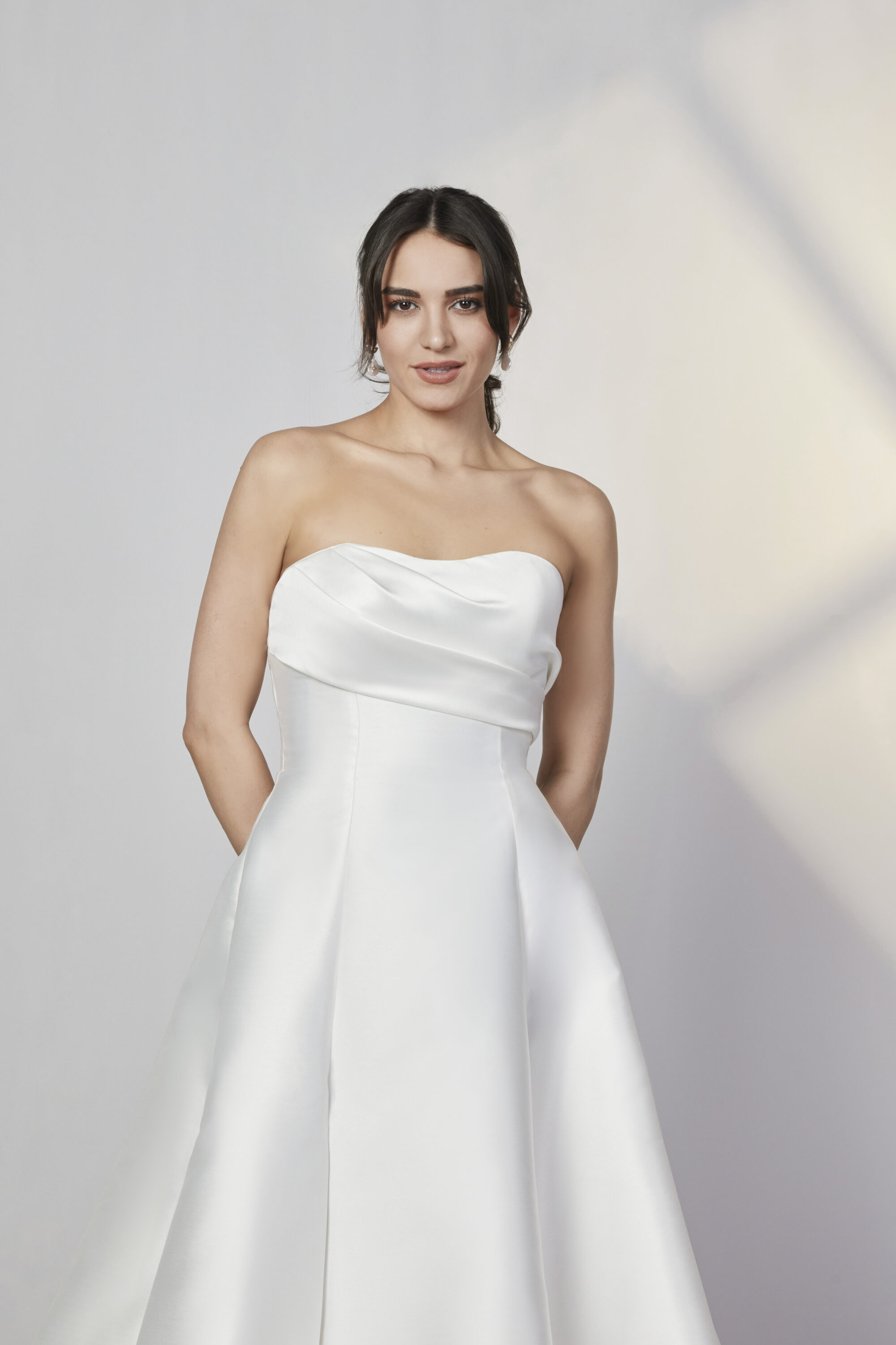 MM226-A Line Mikado Wedding Dress - Image 3