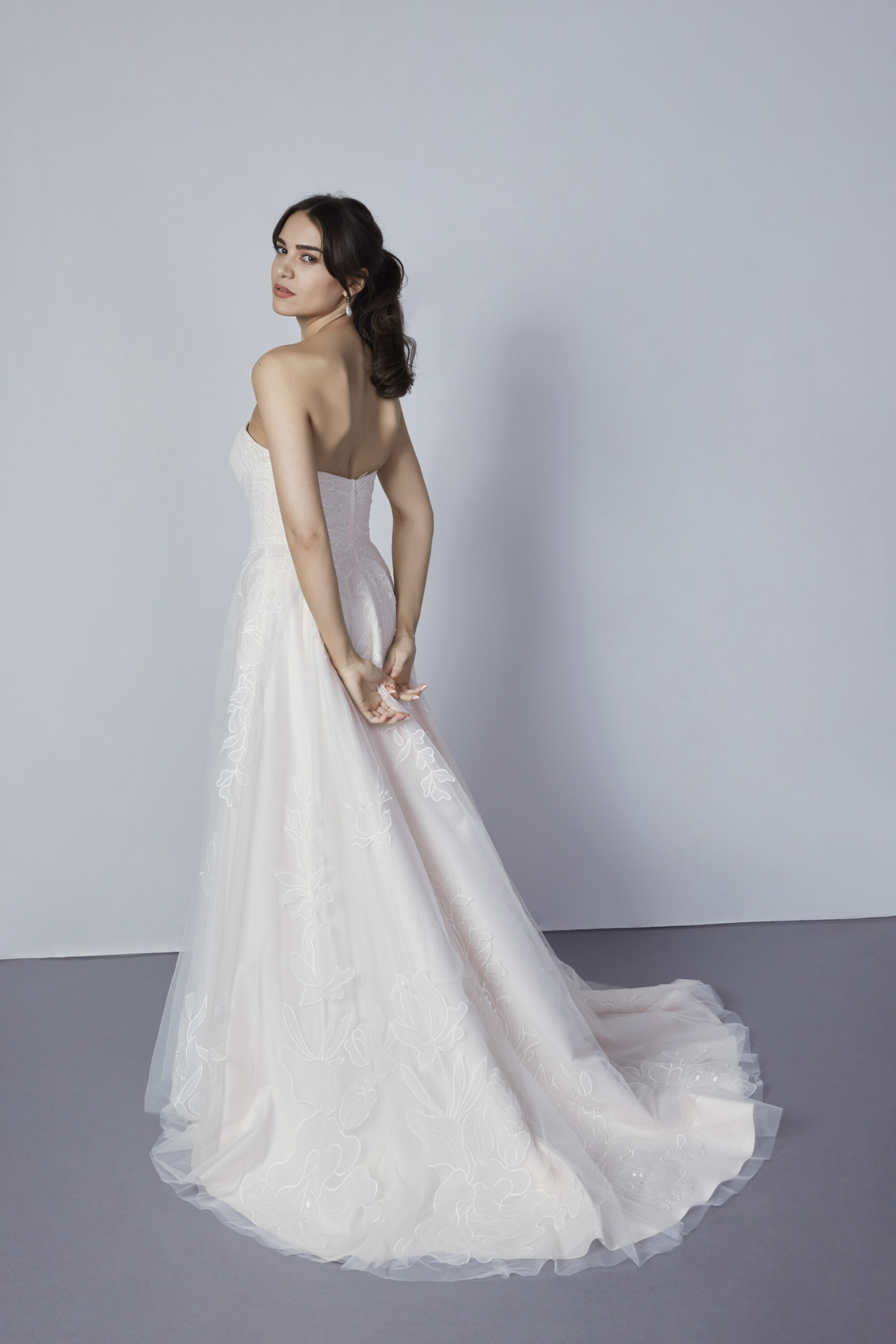 MM234-Sweetheart Strapless Tulle Wedding Dress - Image 2