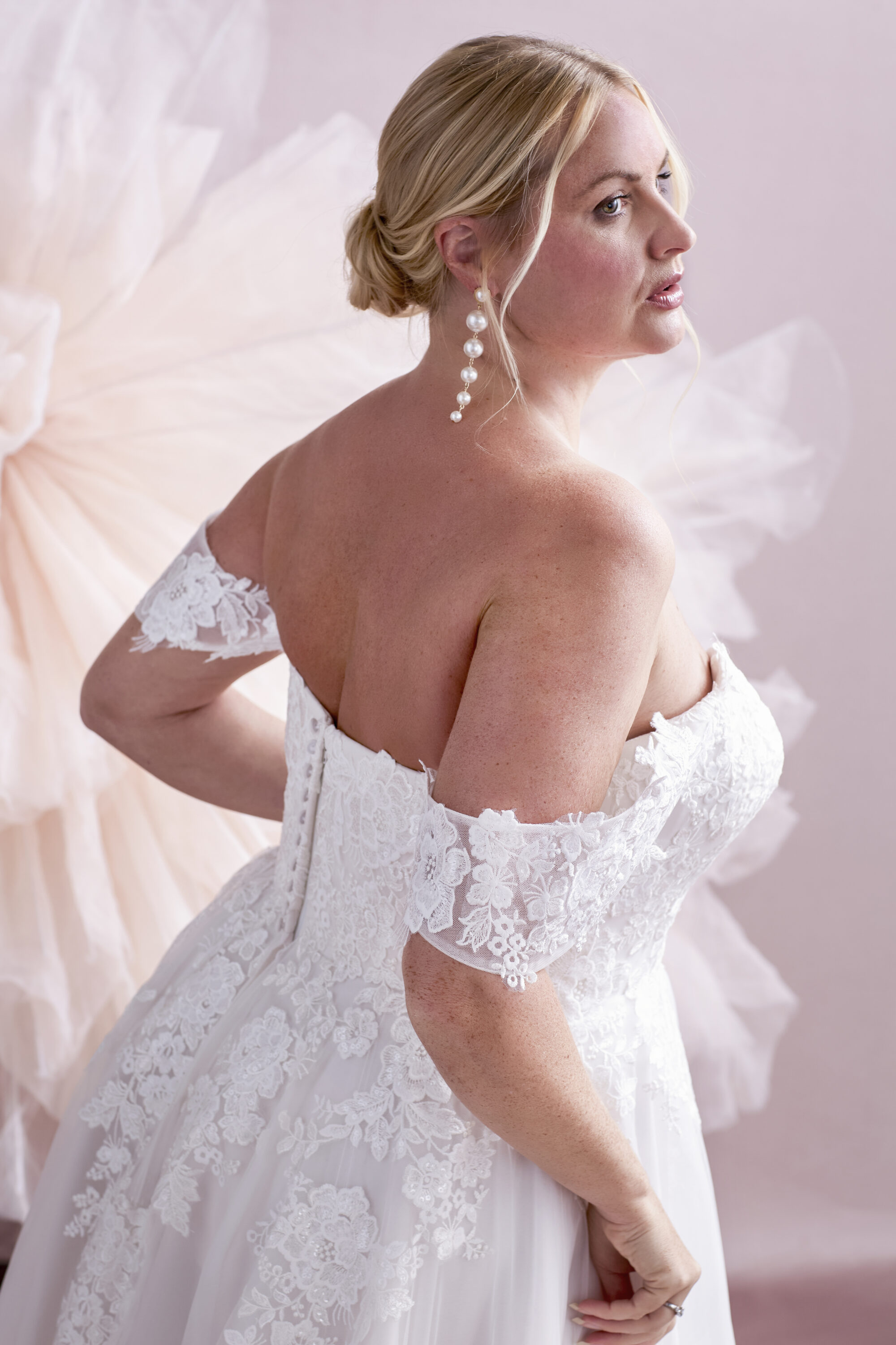 MG203-A-line Lace Wedding Dress - Image 3