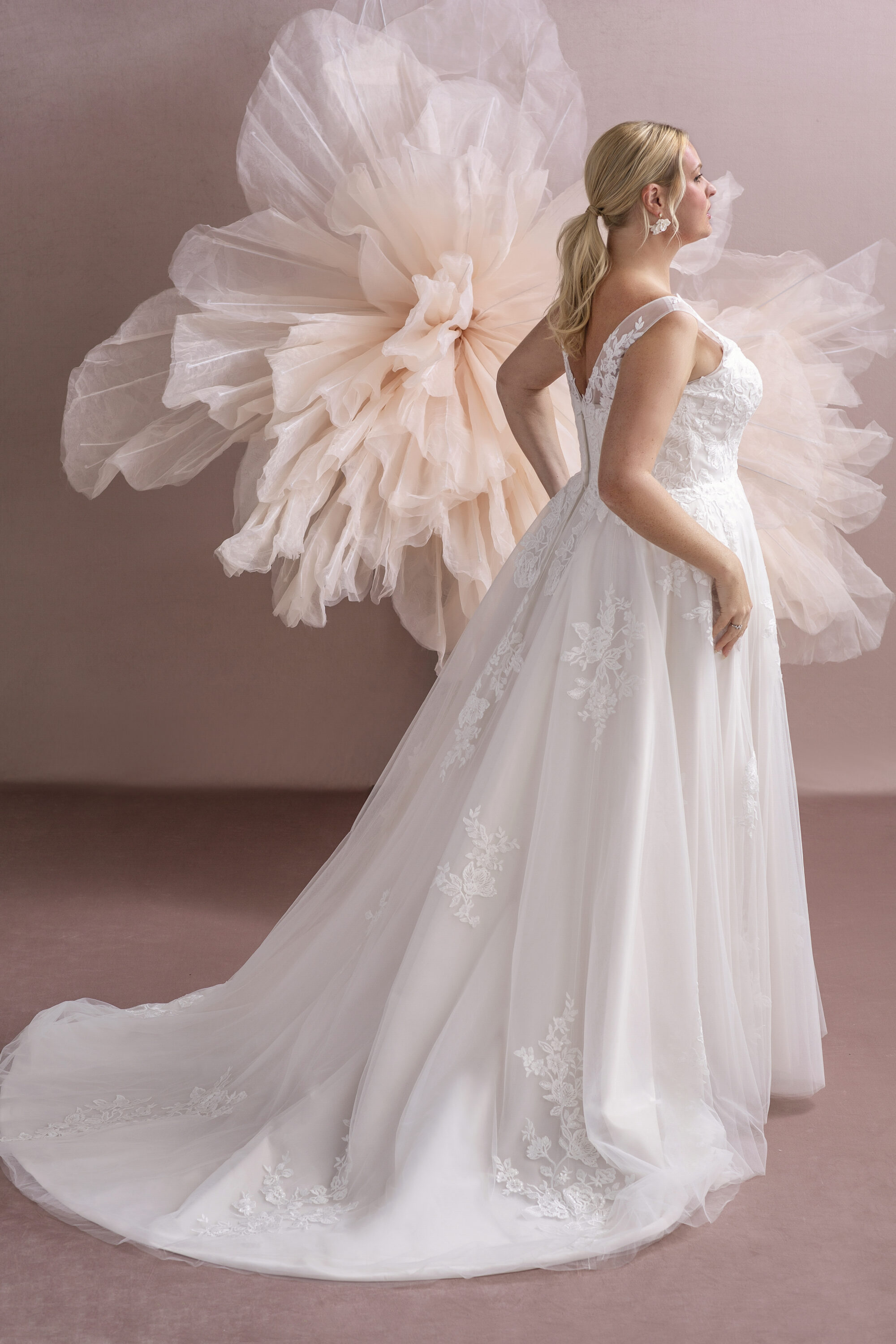 MG205-A-line Lace Wedding Dress - Image 7