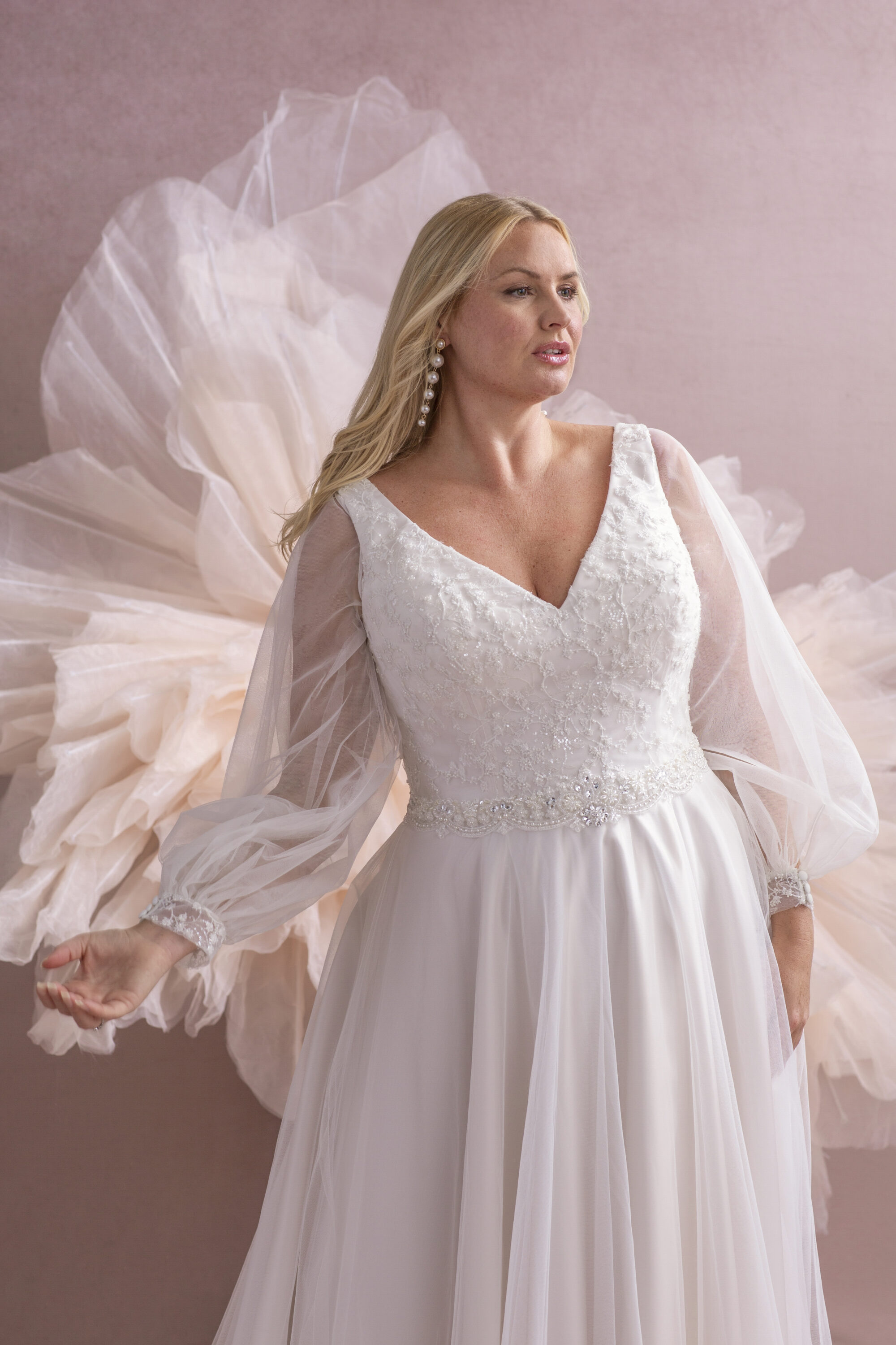MG214-A-line Lace And Tulle Wedding Dress - Image 5